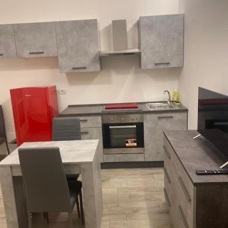 Senza Pensieri Residence Zero Carlo Urbino เครมา ภายนอก รูปภาพ