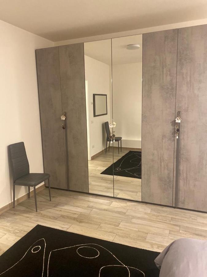 Senza Pensieri Residence Zero Carlo Urbino เครมา ภายนอก รูปภาพ